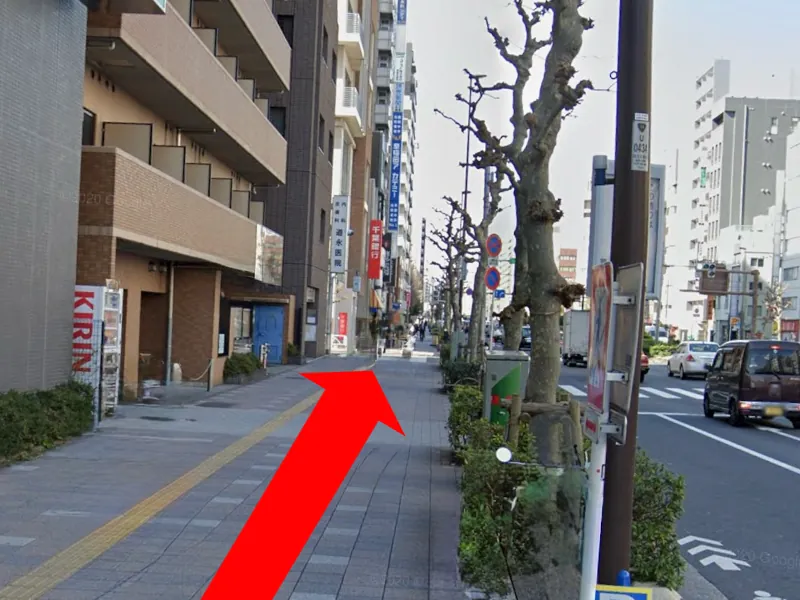 ステップ7: 千葉銀行まで直進します